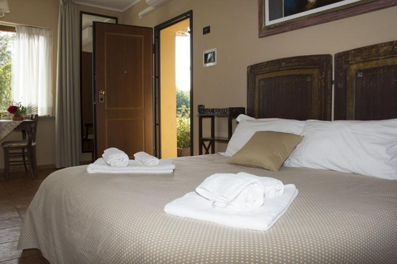 Agriturismo Scuderie Della Contea Sutri Zewnętrze zdjęcie