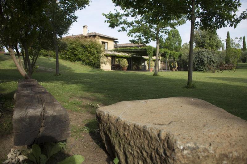 Agriturismo Scuderie Della Contea Sutri Zewnętrze zdjęcie
